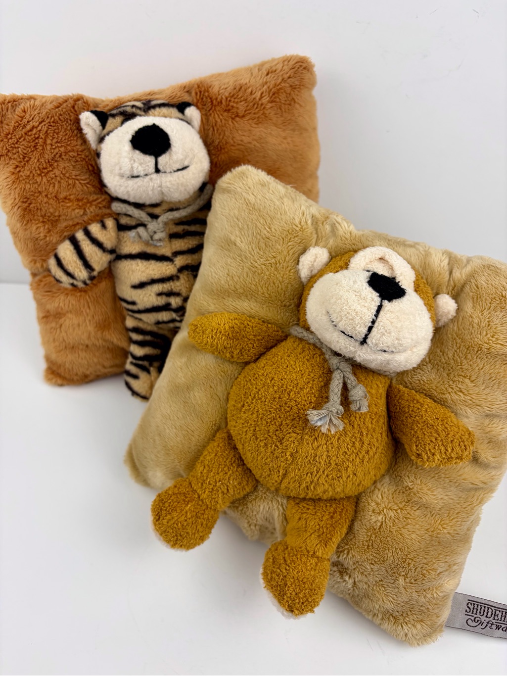 Stuffed Animal Pillow Plush Lot Of 2 Shudehill Giftware Uk Vintage Bear Tiger 8”